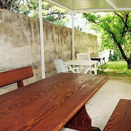 With A Parking Space Baska, Krk - 5450 באסקה